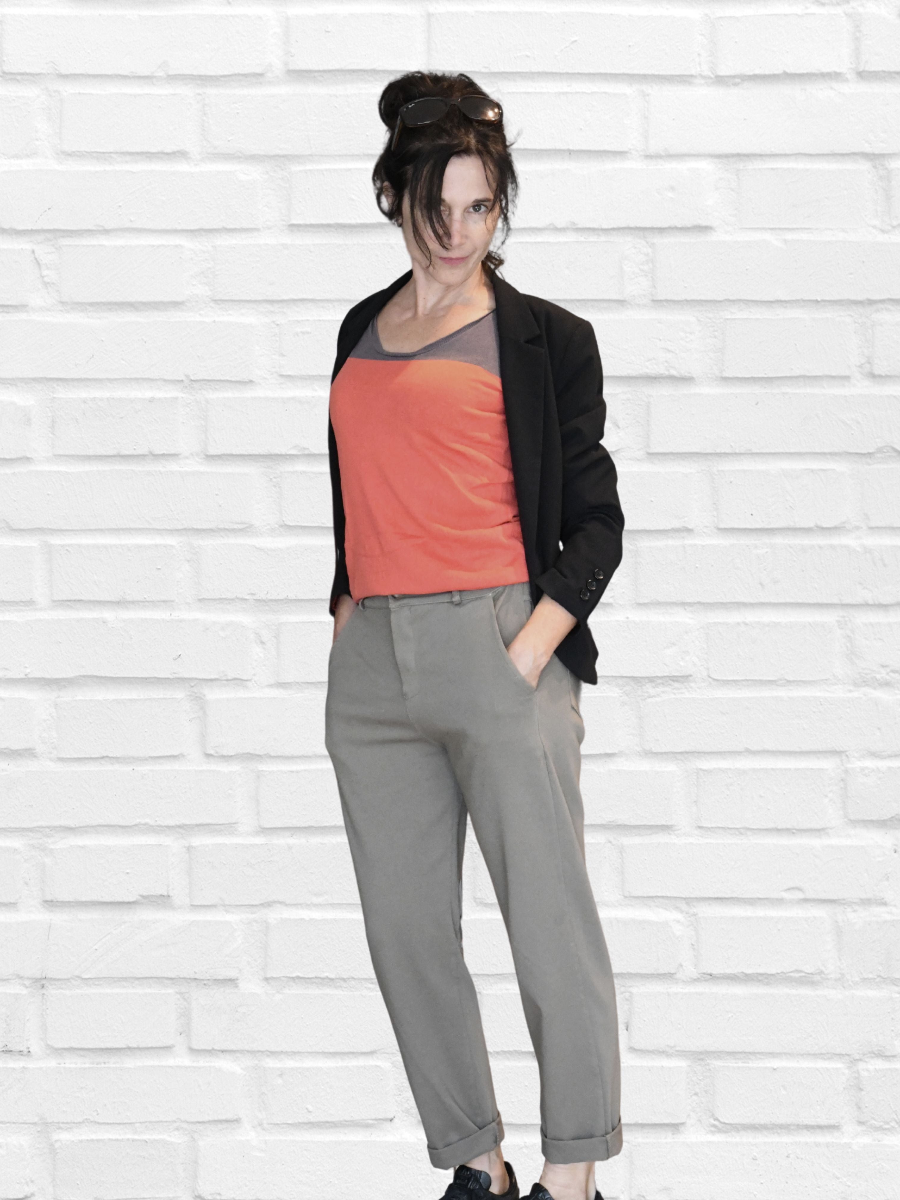 Pantalon chino gris-kaki